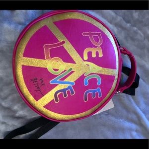 Betsey Johnson round lunch box